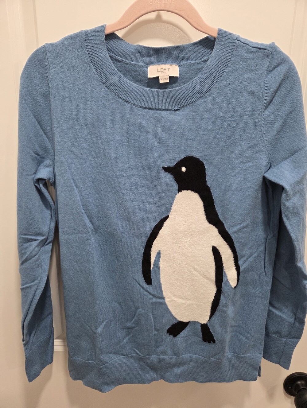 LOFT Whimsical Blue Penguin Graphic Knit Pullover Sweater Size Medium